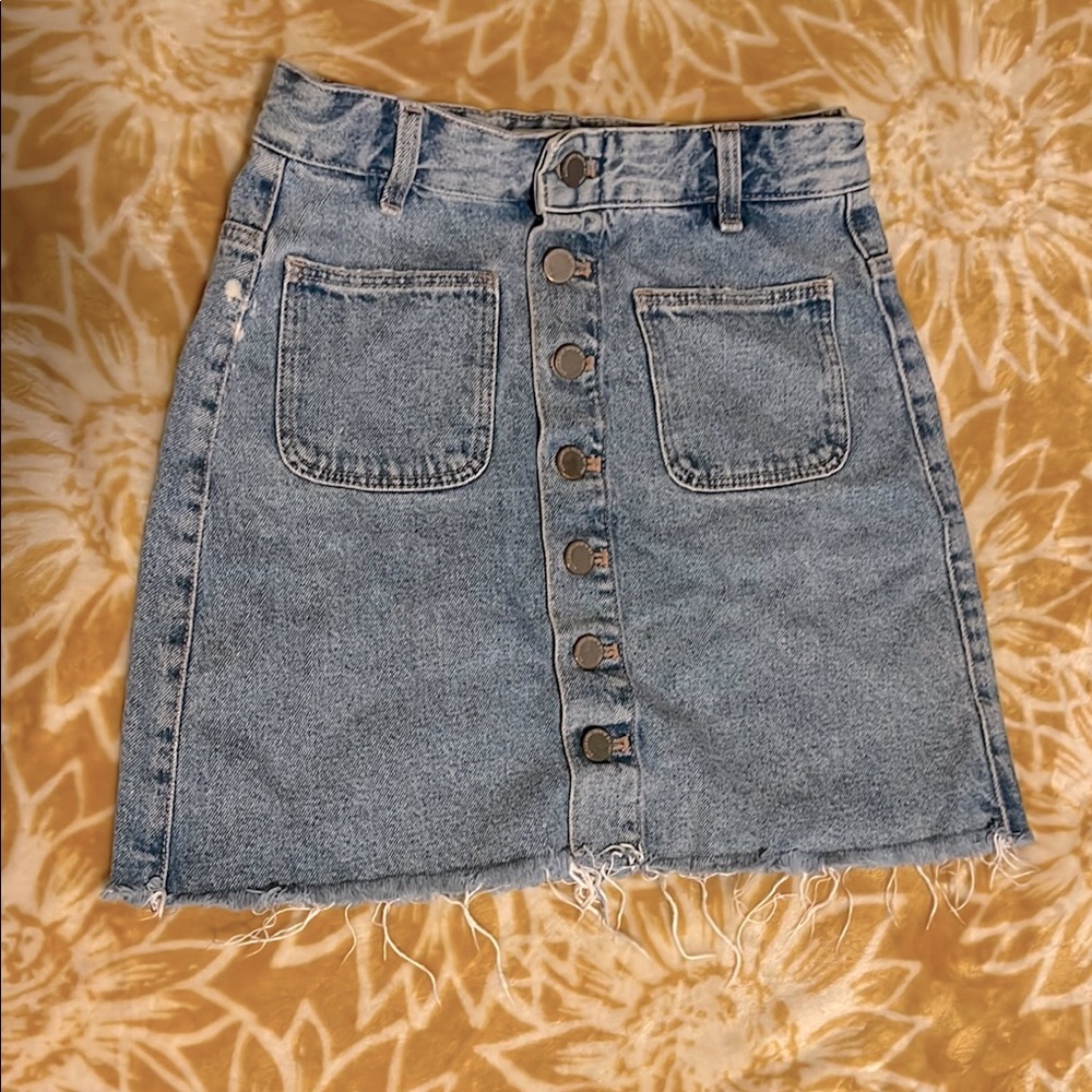 ZARA Denim Button-Front Skirt